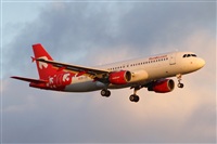 Jordi Rull Dalmau.Spotters BCN-El Prat. Click to see full size photo