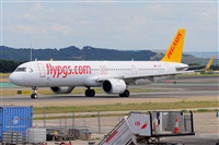 �Miguel A. �gueda Rguez.  (CANARY ISLANDS SPOTTING). Click to see full size photo