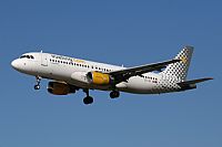 Cele - Spotters BCN. Click to see full size photo