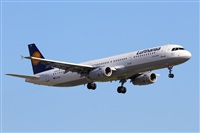 Adolfmalet-Spotters Barcelona-El Prat. Click to see full size photo