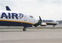 Jordi Rull Dalmau.Spotters BCN-El Prat. Click to see full size photo