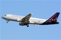 Adolfmalet-Spotters Barcelona-El Prat. Click to see full size photo