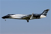 �Oscar Mart�nez spotter Barcelona el Prat. Click to see full size photo