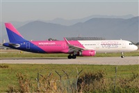 �Gabriele Fontana - Tuscan Aviation. Click to see full size photo