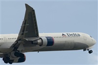 Jorge Medina - Spotters Barcelona - El Prat. Click to see full size photo