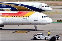 Adolfmalet-Spotters Barcelona-El Prat. Click to see full size photo