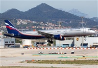 Miguel Alia - Noisy Spotters. Click to see full size photo