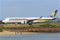 �Miguel A. �gueda Rguez.  (CANARY ISLANDS SPOTTING). Click to see full size photo