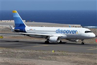 �Alfonso Sol�s - Asociaci�n Canary Islands Spotting. Click to see full size photo