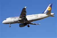 Jordi Rull Dalmau.Spotters BCN-El Prat. Click to see full size photo