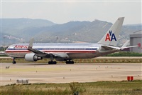 Jordi Rull Dalmau.Spotters BCN-El Prat. Click to see full size photo