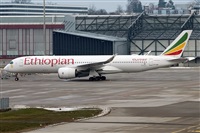 �C�sar Prieto. Click to see full size photo