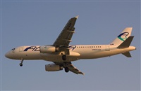 Adolfmalet-Spotters Barcelona-El Prat. Click to see full size photo