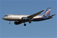 Adolfmalet-Spotters Barcelona-El Prat. Click to see full size photo