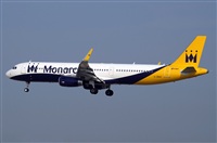 Adolfmalet-Spotters Barcelona-El Prat. Click to see full size photo
