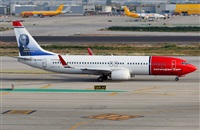 Adolfmalet-Spotters Barcelona-El Prat. Click to see full size photo