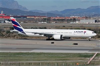 Cele - Spotters BCN. Click to see full size photo