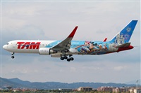 Cele - Spotters BCN. Click to see full size photo