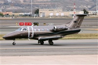 �Manuel Fernandez. Click to see full size photo