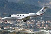 �Manuel Fernandez. Click to see full size photo