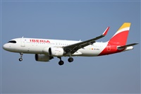 �Oscar Mart�nez spotter Barcelona el Prat. Click to see full size photo