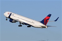 Adolfmalet-Spotters Barcelona-El Prat. Click to see full size photo