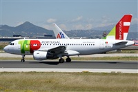 Adolfmalet-Spotters Barcelona-El Prat. Click to see full size photo