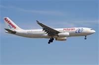 Jordi Rull Dalmau.Spotters BCN-El Prat. Click to see full size photo