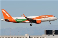 Gabriele Fontana - Tuscan Aviation. Click to see full size photo