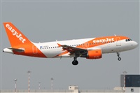 Gabriele Fontana - Tuscan Aviation. Click to see full size photo
