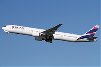 Cele - Spotters BCN. Click to see full size photo