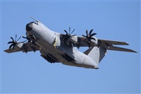 �Vicente Aguil�. Click to see full size photo