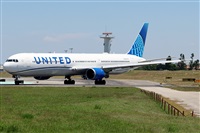 �C�sar Prieto. Click to see full size photo