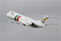 Rodrigo Carvalho - Noisy Spotters. Click to see full size photo