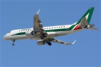 Adolfmalet-Spotters Barcelona-El Prat. Click to see full size photo