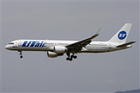 Jordi Rull Dalmau.Spotters BCN-El Prat. Click to see full size photo