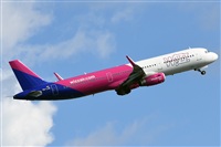Adolfmalet-Spotters Barcelona-El Prat. Click to see full size photo