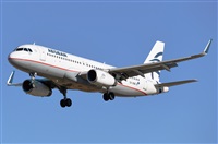 Adolfmalet-Spotters Barcelona-El Prat. Click to see full size photo
