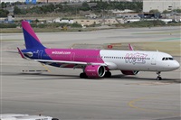 Jorge Medina - Spotters Barcelona - El Prat. Click to see full size photo