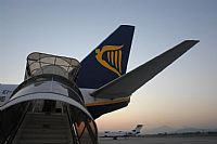©Carlos Alberto Valencia. Click to see full size photo ©Carlos Alberto Valencia. Click to see full size photo