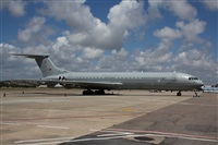 Rodrigo Carvalho - Noisy Spotters. Click to see full size photo