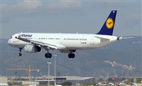 Adolfmalet-Spotters Barcelona-El Prat. Click to see full size photo