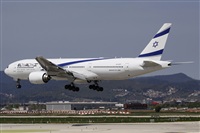 Jos Miguel Bernases - Noisy Spotters. Click to see full size photo