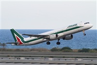 Alonso R Candelera AIRE.org.Spotters Bcn / El Prat. Click to see full size photo