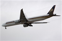 Adolfmalet-Spotters Barcelona-El Prat. Click to see full size photo