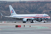 Miguel Alia - Noisy Spotters. Click to see full size photo