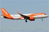 Gabriele Fontana - Tuscan Aviation. Click to see full size photo