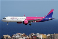 Alfonso Sols - Asociacin Canary Islands Spotting. Click to see full size photo