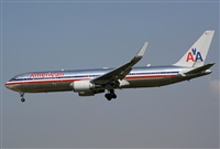 Jos Miguel Bernases - Noisy Spotters. Click to see full size photo