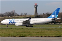 Rubn Gil - Noisy Spotters. Click to see full size photo